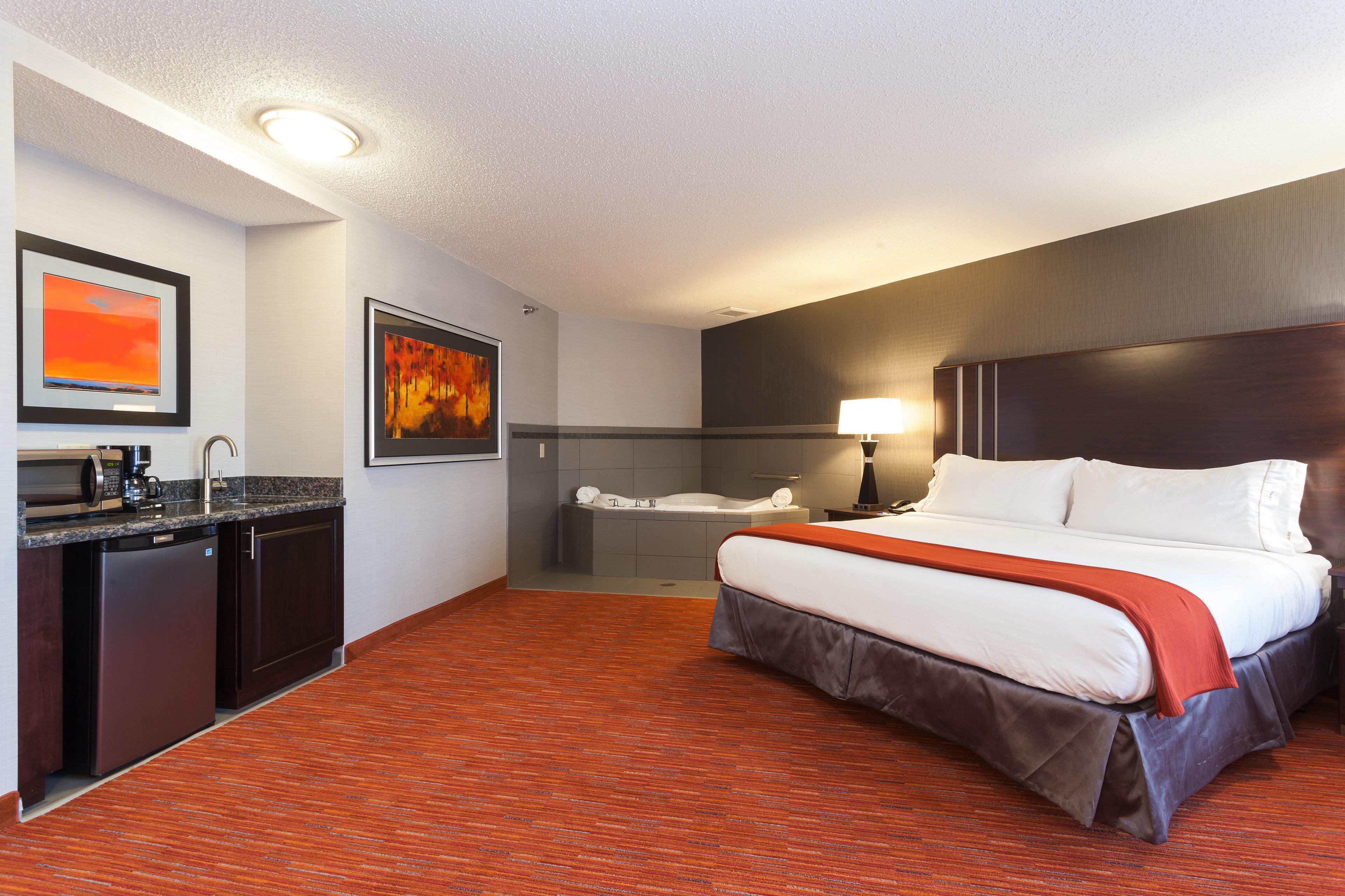 Holiday Inn Express & Suites Rapid City, An Ihg Hotel Экстерьер фото